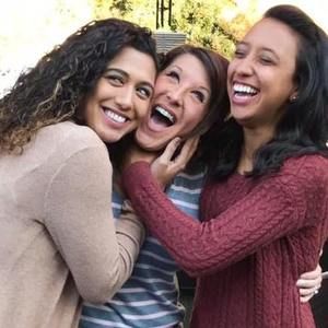 Meet your Posher, Lori